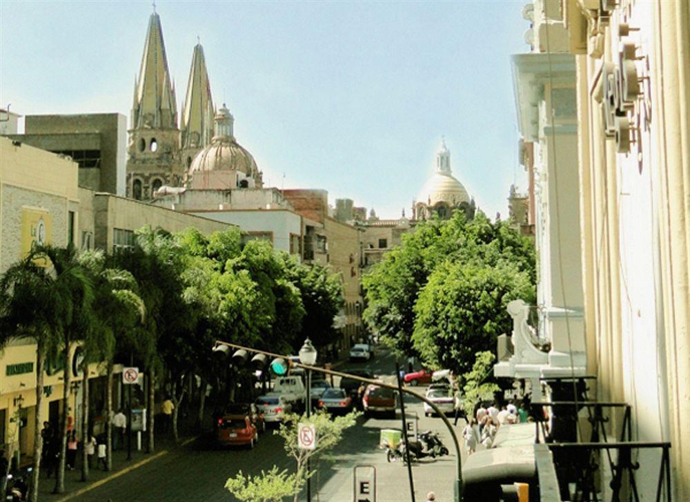 Hotel Posada Regis Guadalajara Ngoại thất bức ảnh