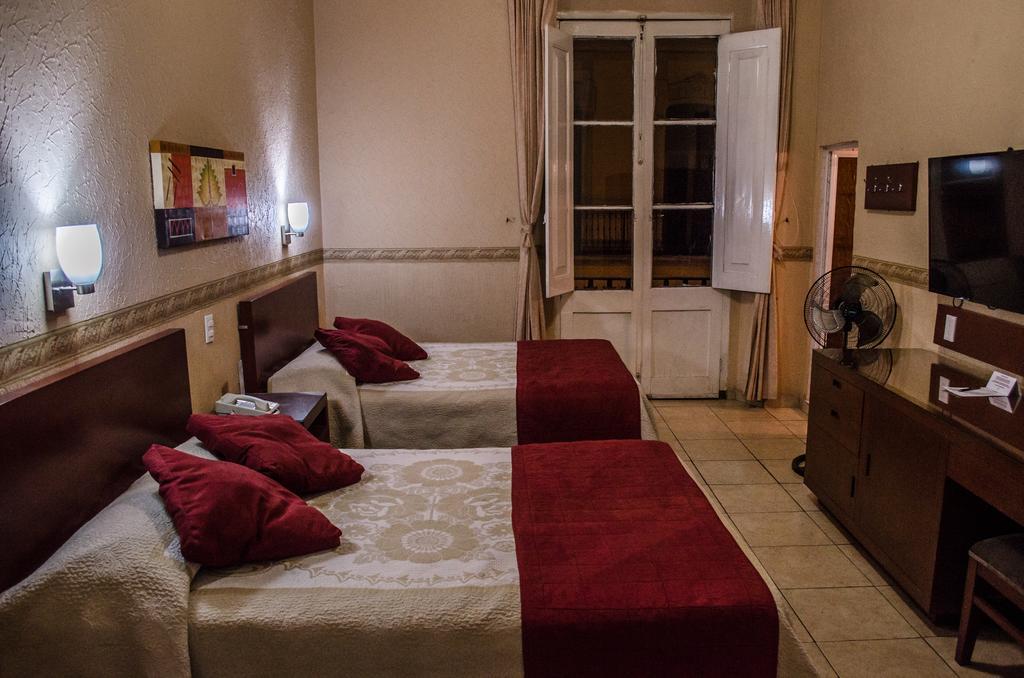 Hotel Posada Regis Guadalajara Ngoại thất bức ảnh
